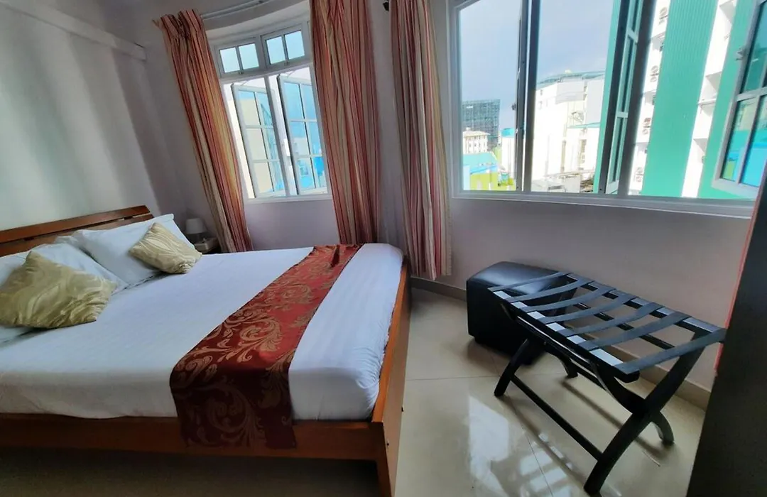 Hotel Octave Maldives-1