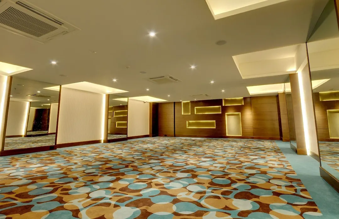 Hotel Platinum-1
