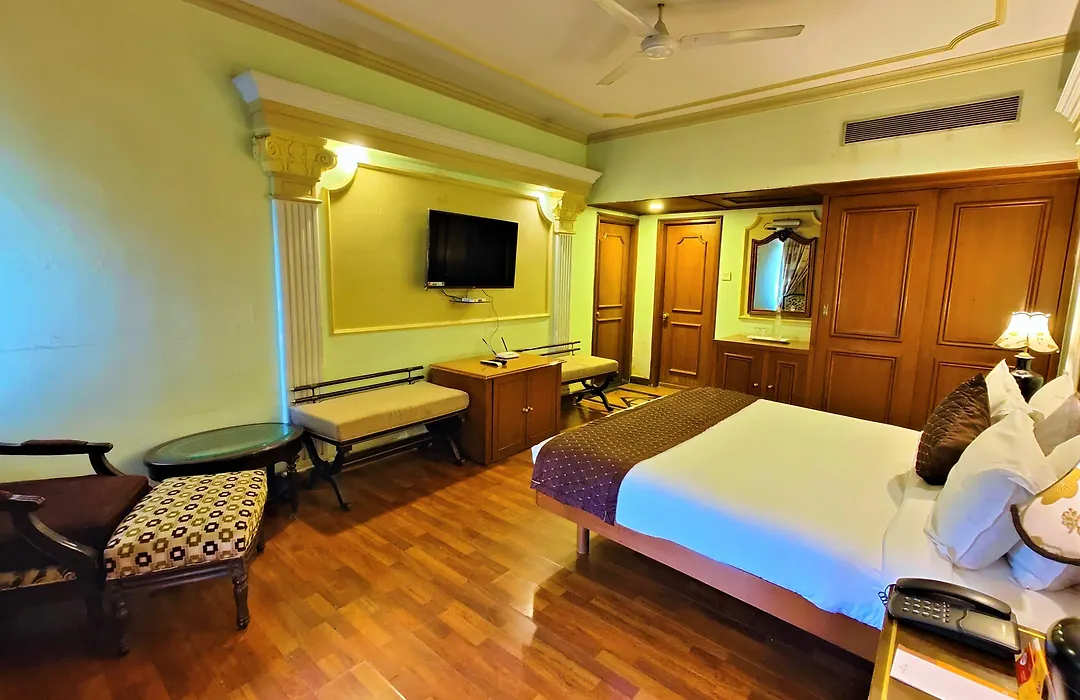 Hotel Tuli Interational-1