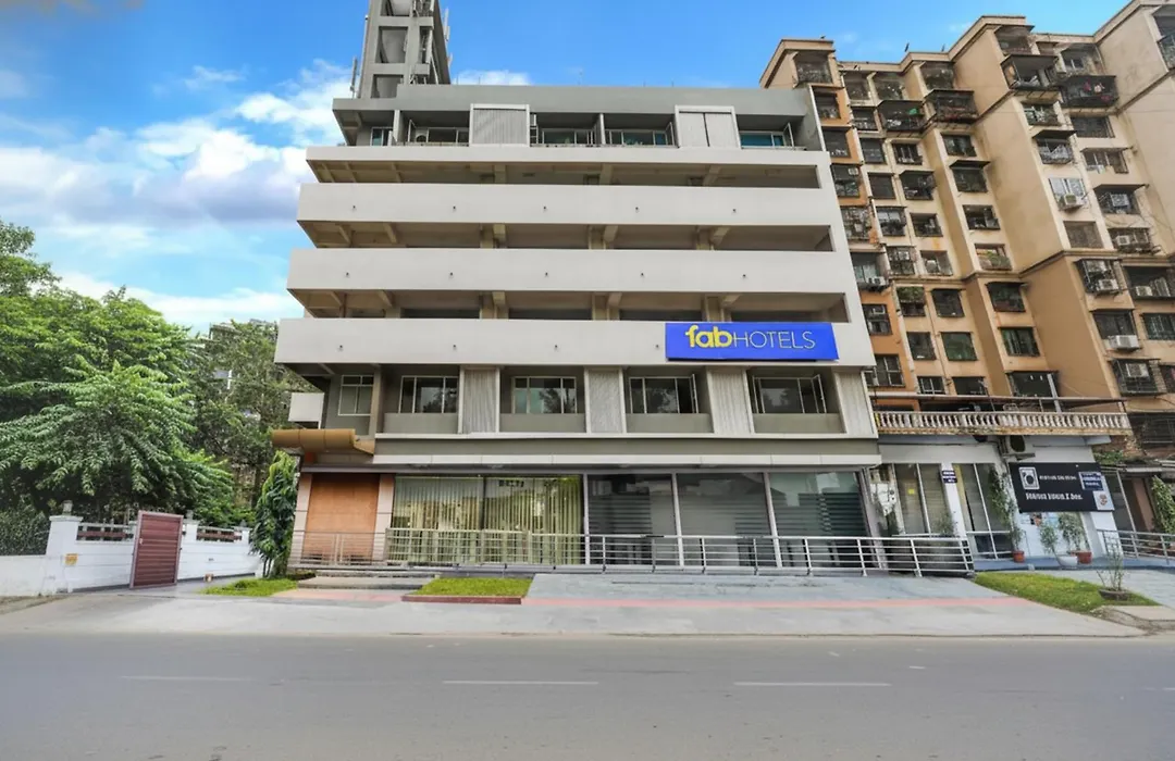 Fabhotel Liwa International - Nr Mumbai International Airport-1