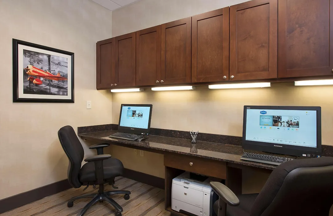 Hampton Inn Kalamazoo-1