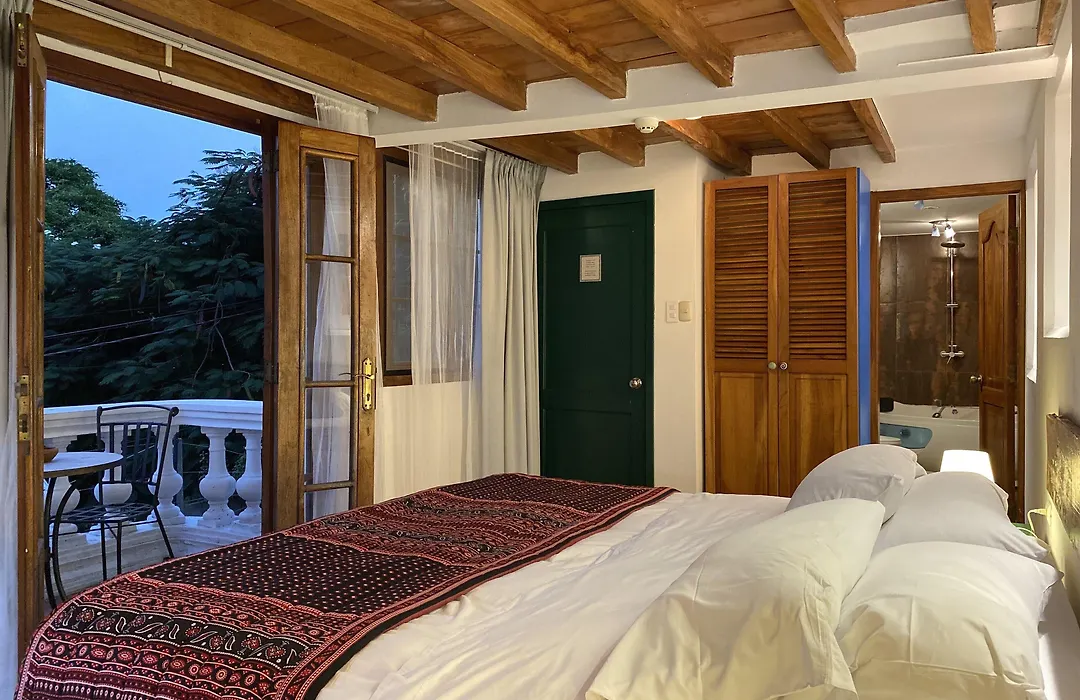 Iguanazu Bed & Breakfast-1
