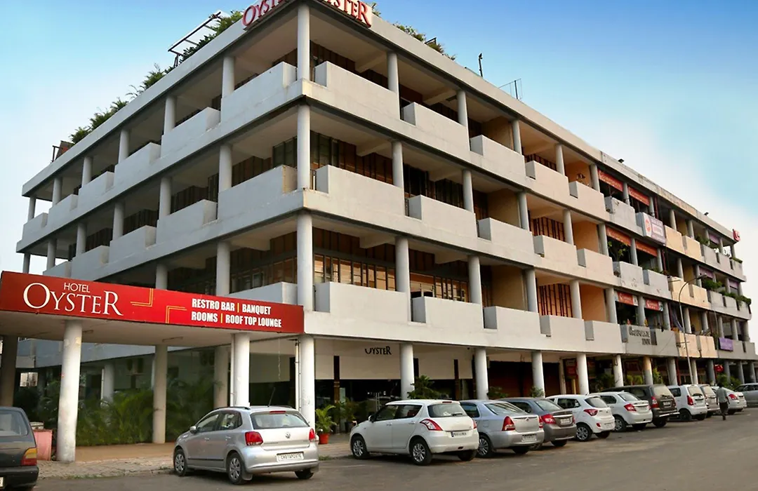 Hotel Oyster-1