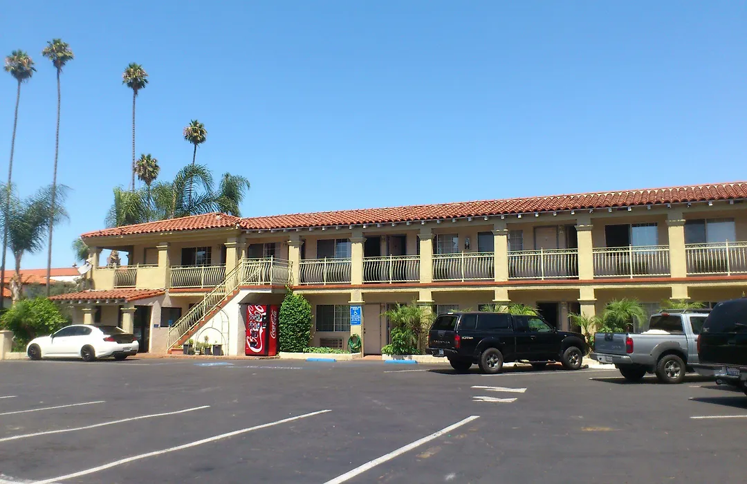 Santa Ana Travel Inn-1