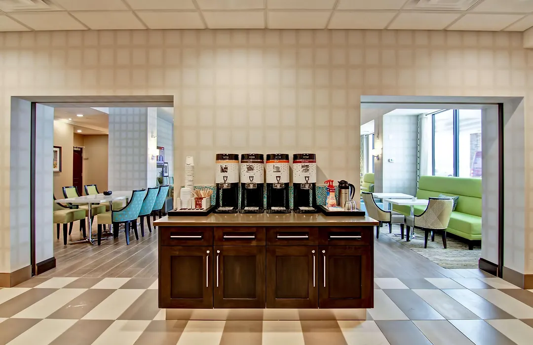 Hampton Inn & Suites By Hilton Saskatoon Airport-1
