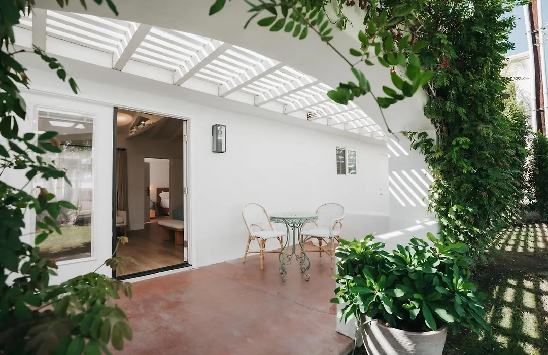 Casa Palma Hotel & Bungalows-1