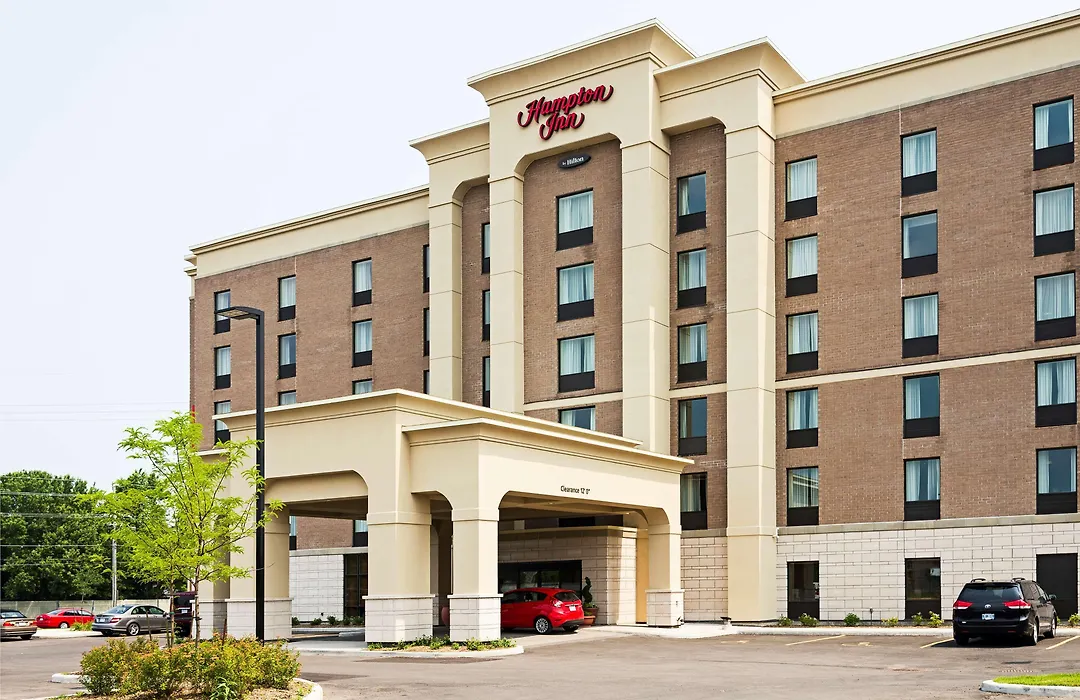 Hampton Inn By Hilton Ottawa Airport-1