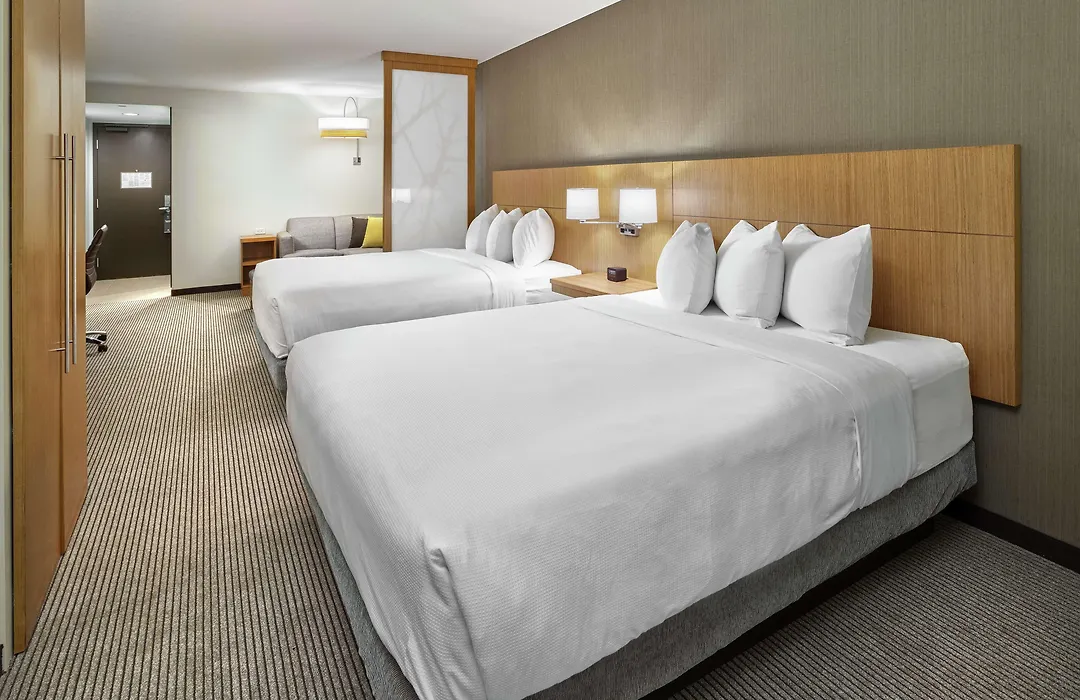 Doubletree By Hilton Edmonton Downtown-1