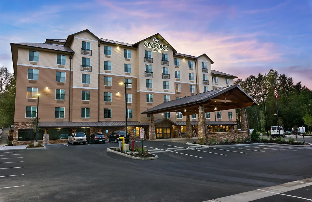 Oxford Suites Bellingham-1
