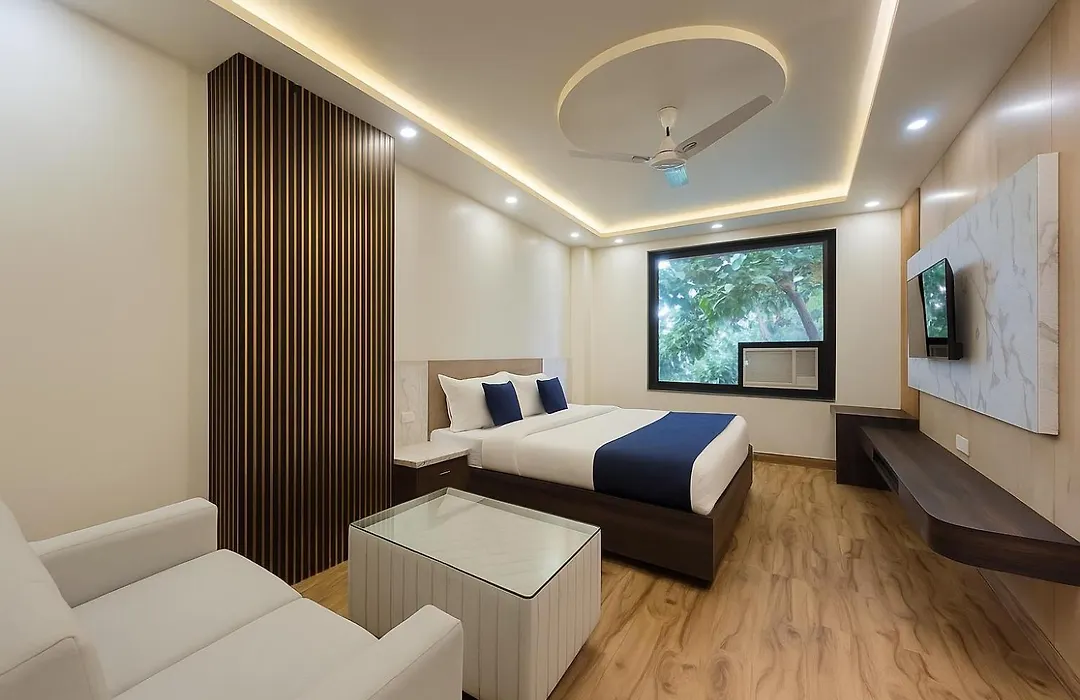 Hotel Manglam Inn Near Ccs International Airport-1
