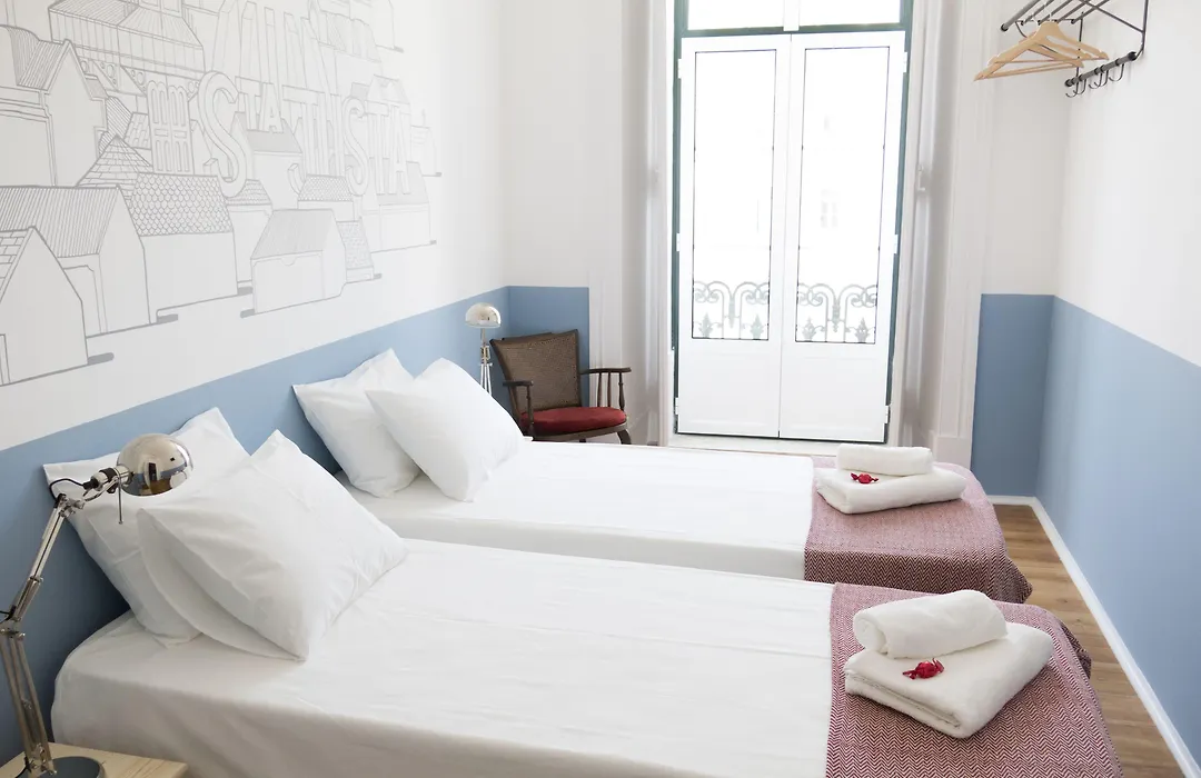 Lisbon Check-In Guesthouse-1