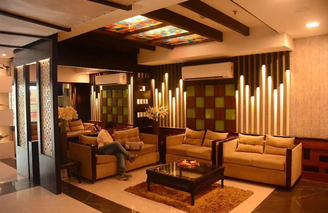 Hotel Pushpak-1