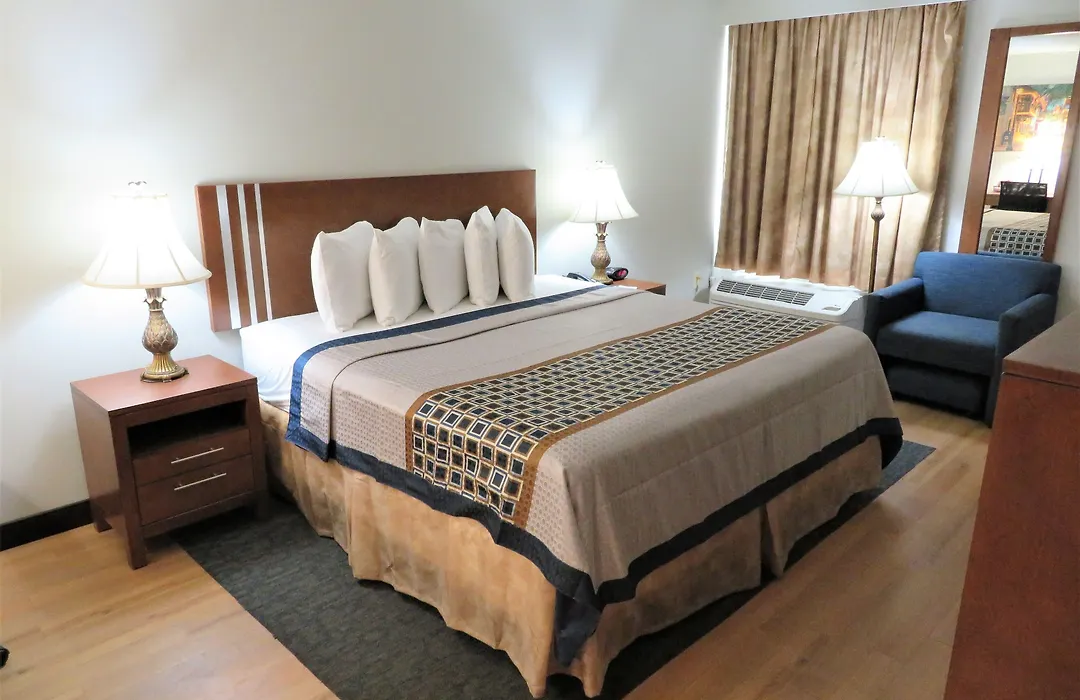 The Smart Stay Inn-1