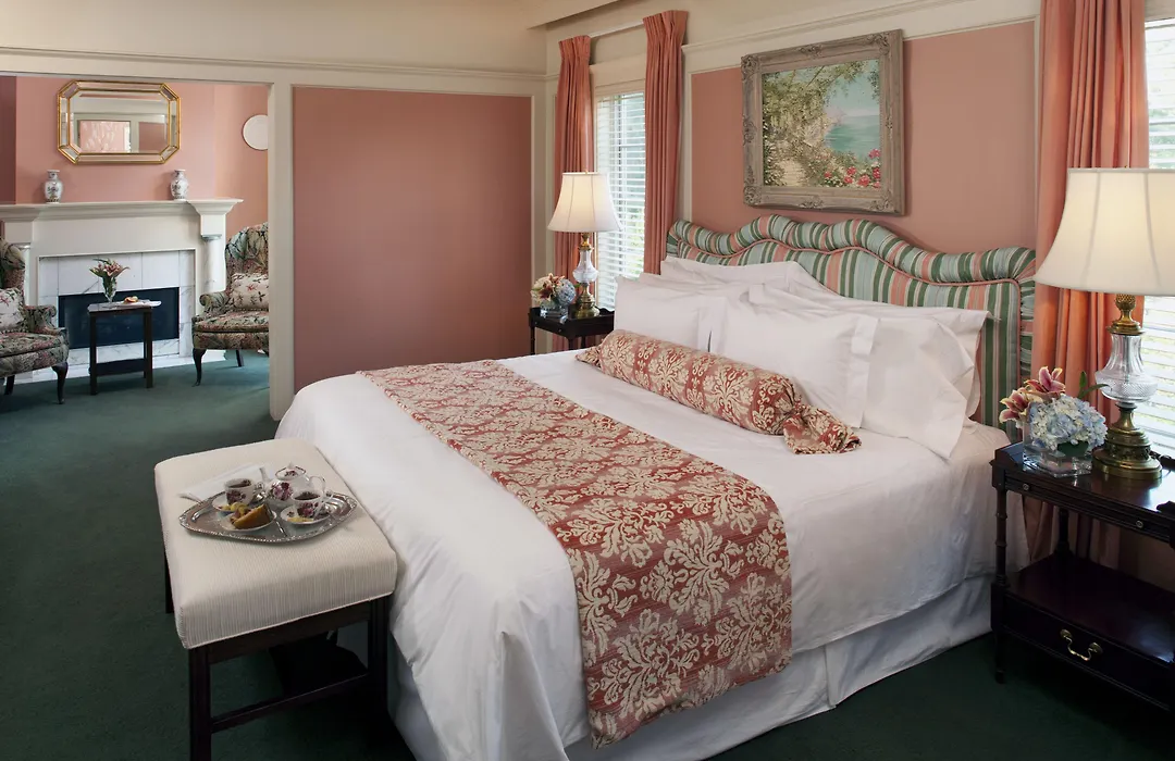 Fairview Inn-1