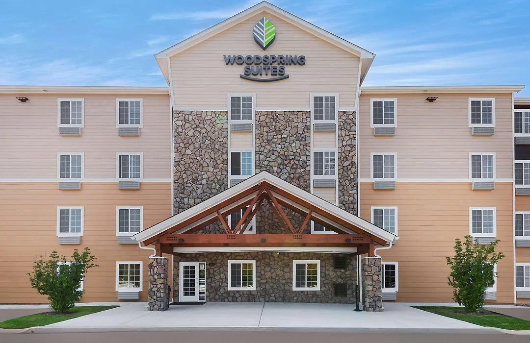 Woodspring Suites Chattanooga-1