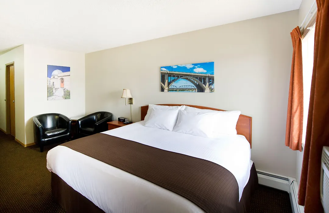 Riviera Motor Inn-1