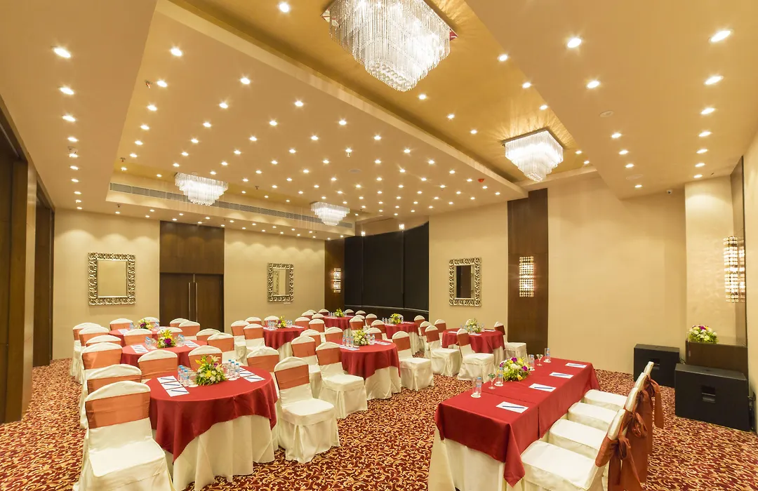 Golden Tulip Salt Lake City Kolkata-1