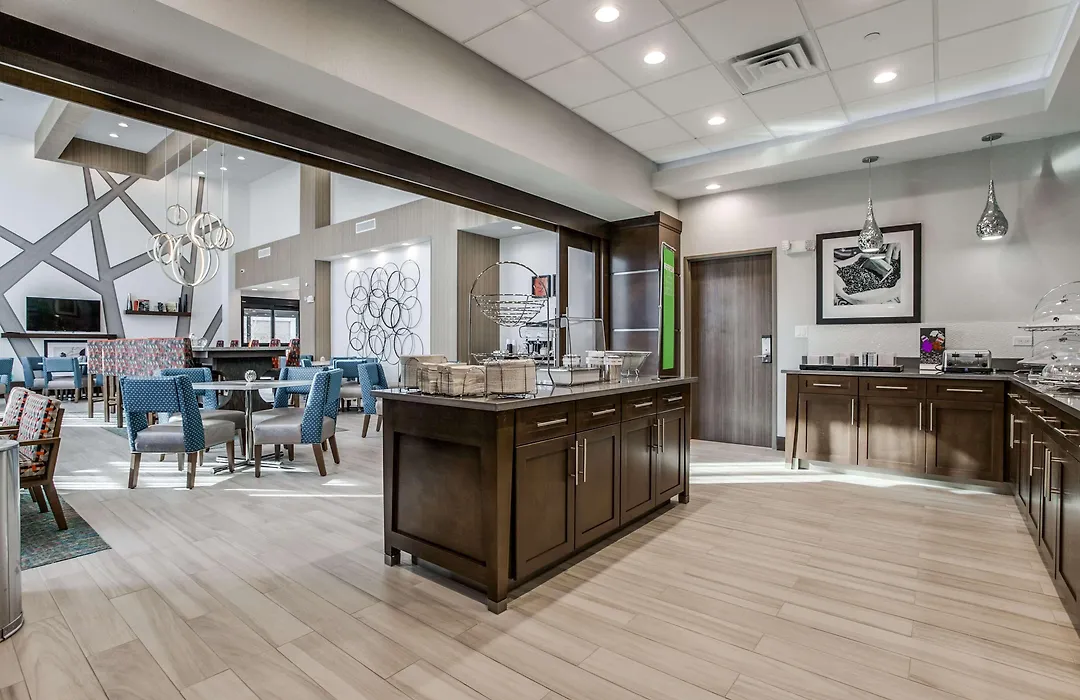 Hampton Inn & Suites Dallas-Central Expy/North Park Area-1