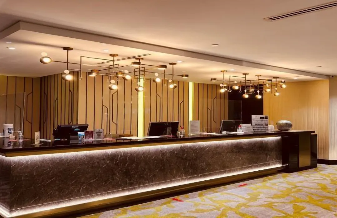 Ambassador Transit Lounge Terminal 3-1