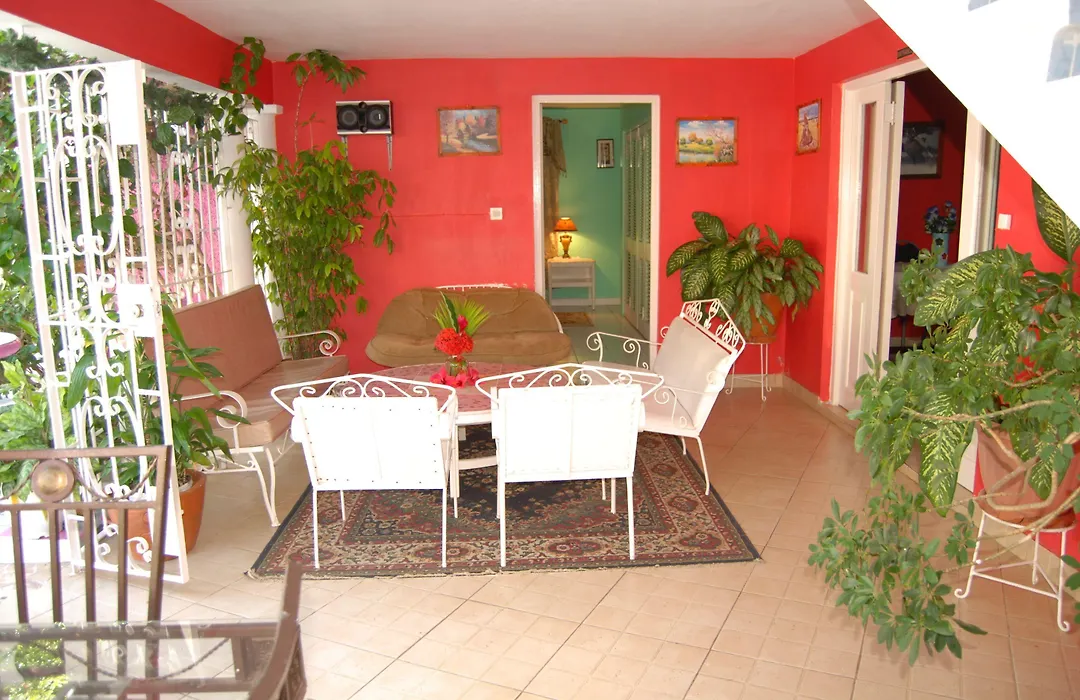 Pinkhibiscus Guest House-1