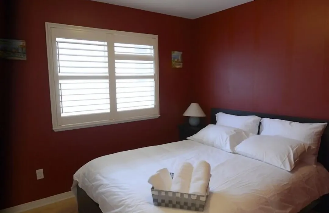 Marpole Guest House-1