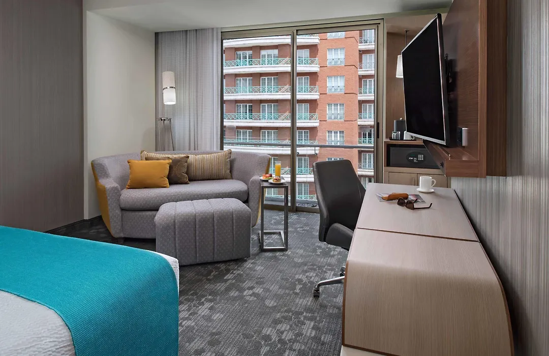 Courtyard By Marriott Guatemala City-1