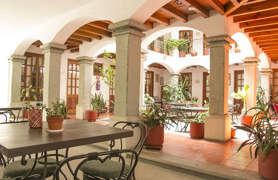 Hotel Casa De La Tia Tere-1