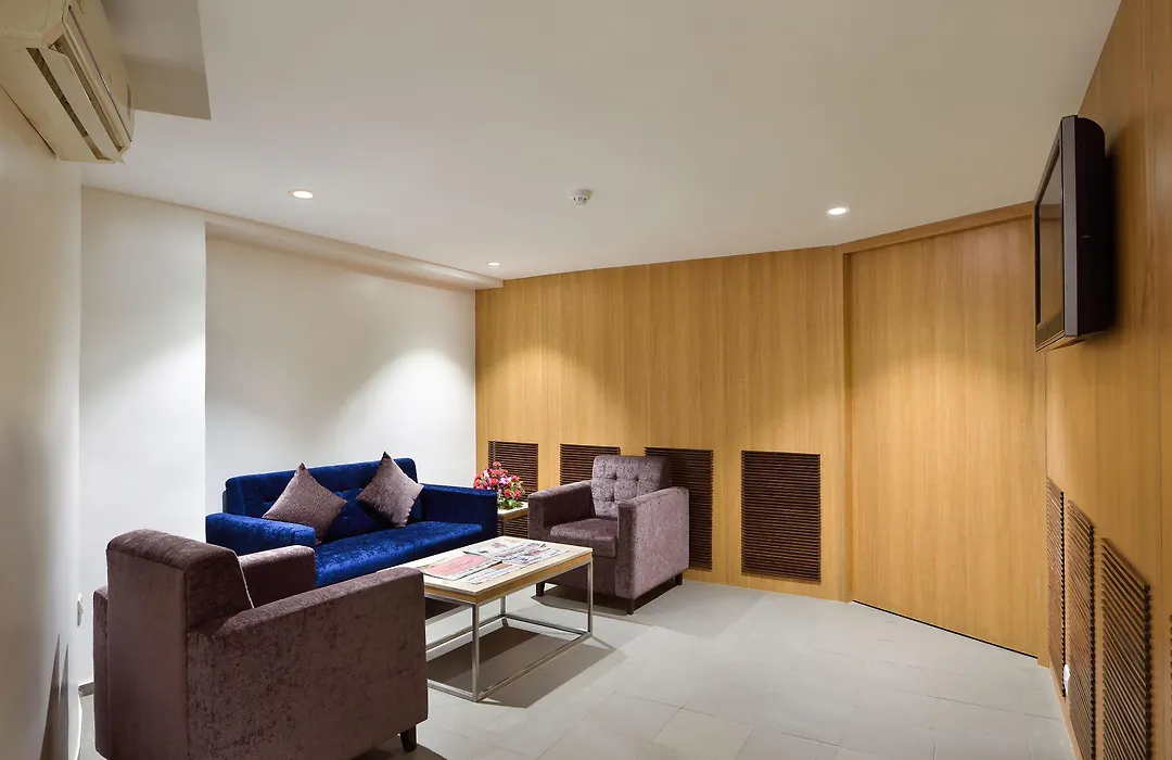 Hotel Leafio Mumbai-1