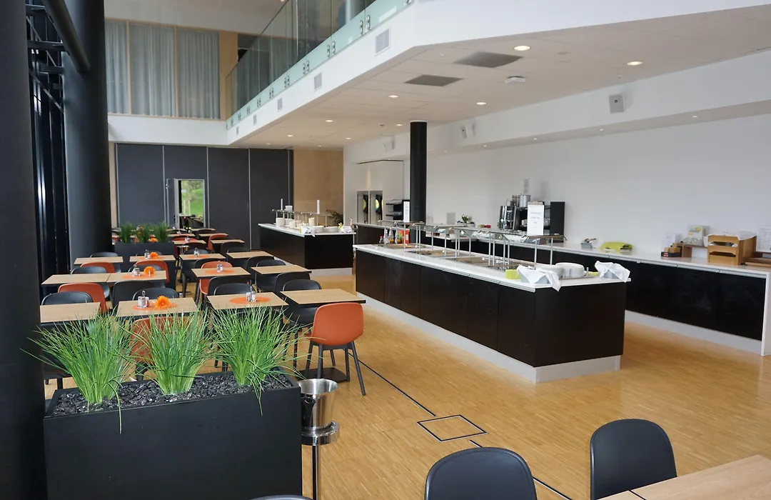 Pingvinhotellet Unn Tromso-1