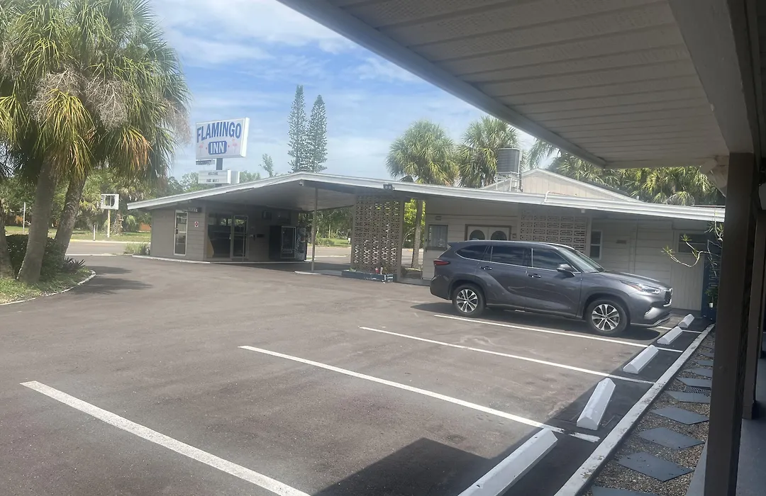 Flamingo Inn-1