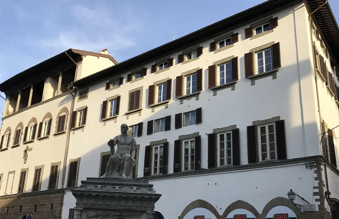 Palazzo Della Stufa Residenza D'Epoca-1