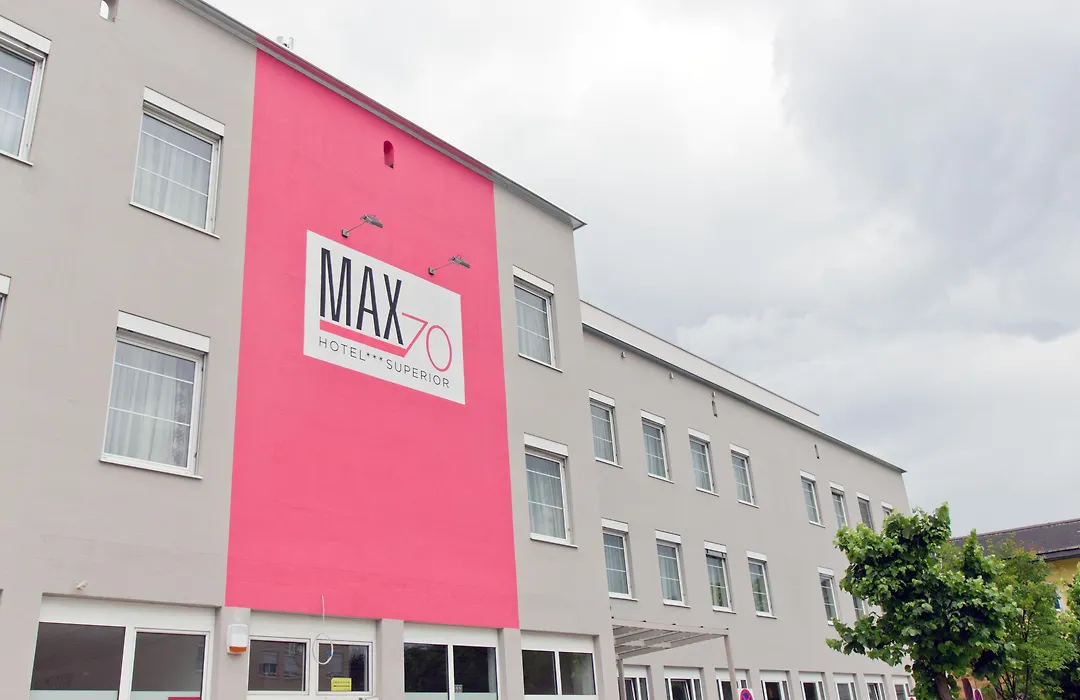 Hotel Max70-1