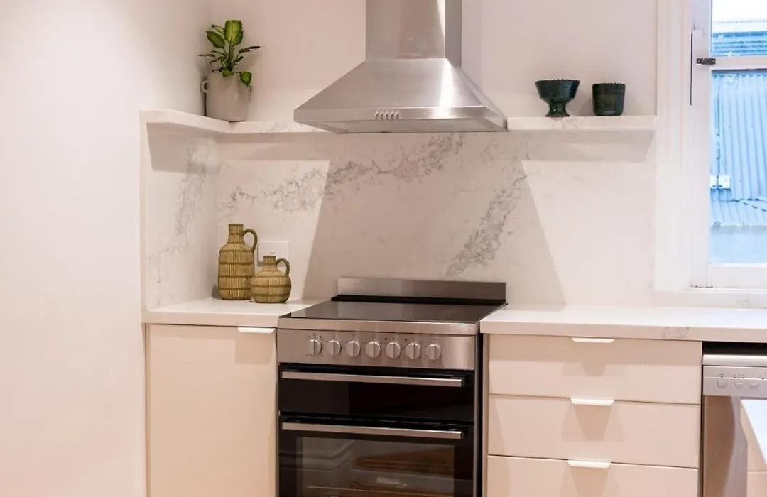 Stylish 3Br Terrace In The Heart Of Surry Hills-1