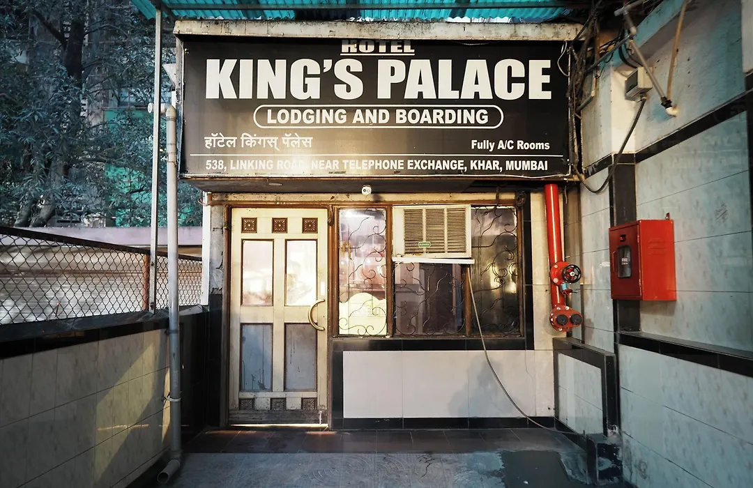 Hotel Kings Palace-1