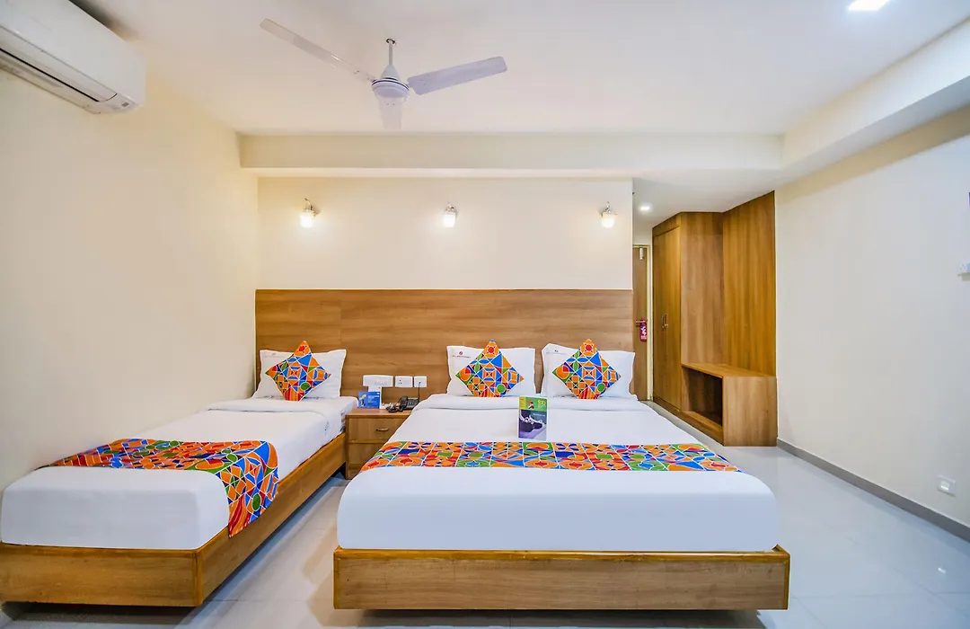Fabhotel Jansi Deluxe - Nr Gandhipuram Bus Stand-1