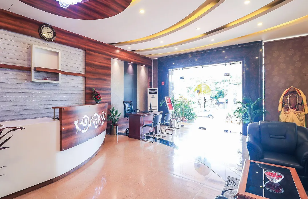 Oyo 7583 Hotel Suraj Palace 1-1