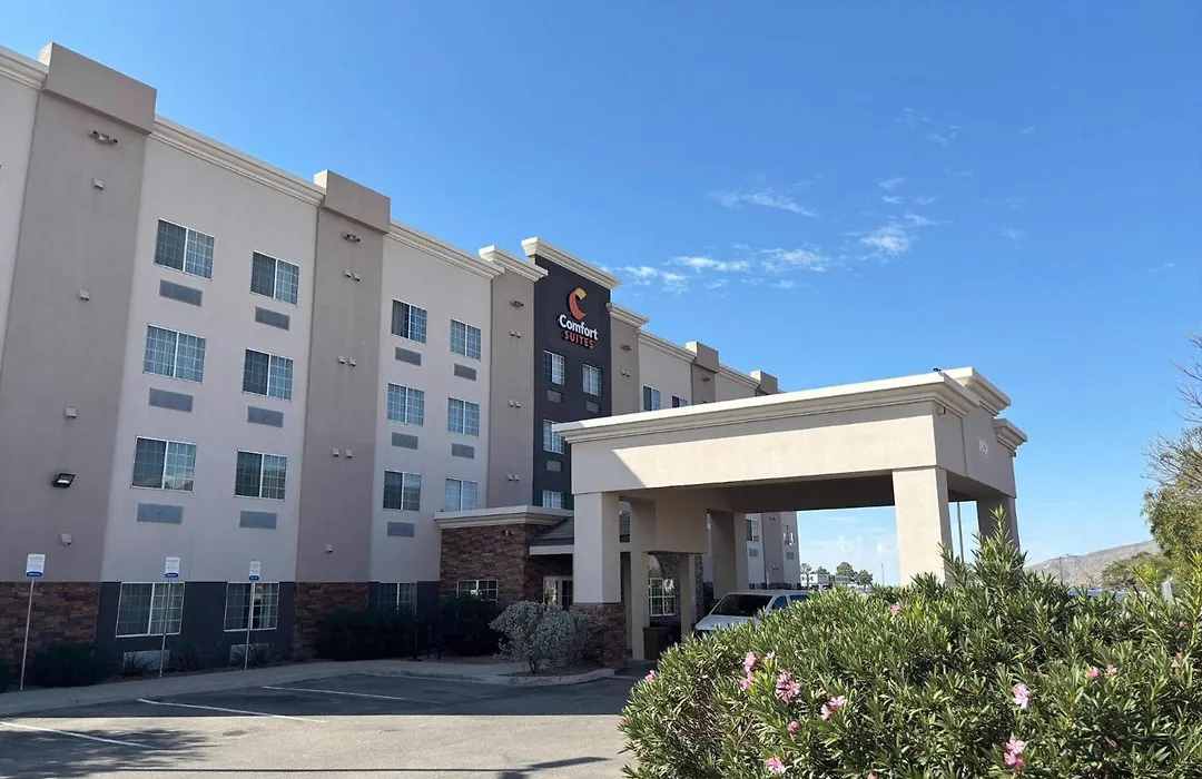 Comfort Suites El Paso Airport-1
