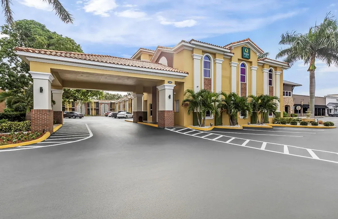 Quality Inn Tampa Airport - Cruise Port-1