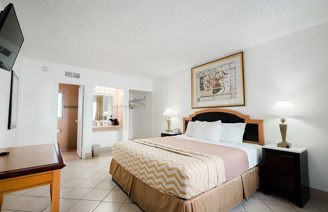 Travelodge By Wyndham Las Vegas-1