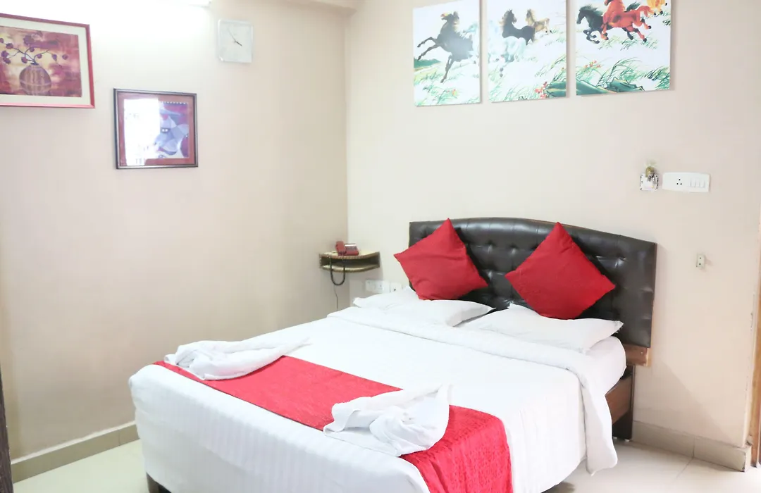 Hotel Akshaya-1