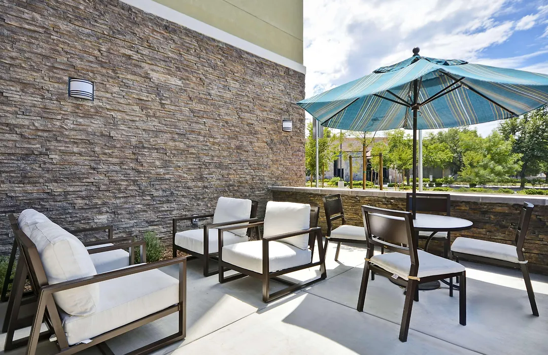 Hyatt Place Fresno-1