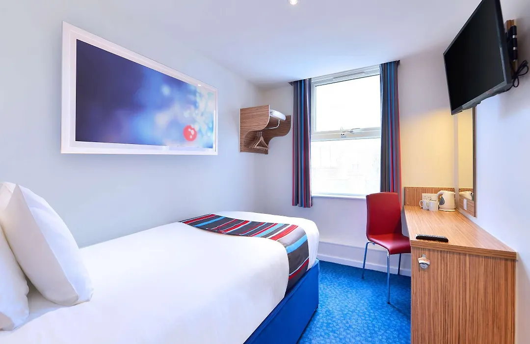 The Learmonth Hotel-1