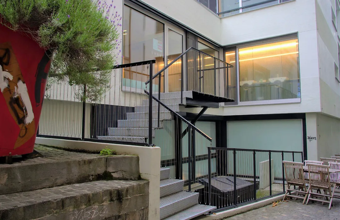 Green Marmot Capsule Hotel Zuerich-1