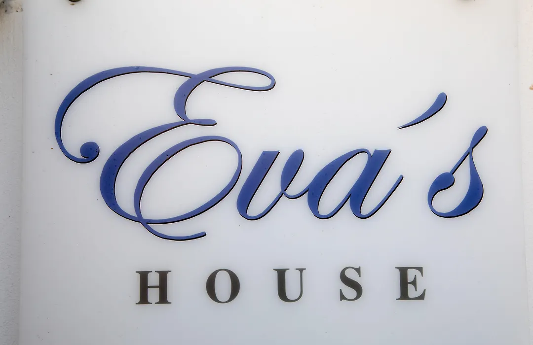 Evas House-1