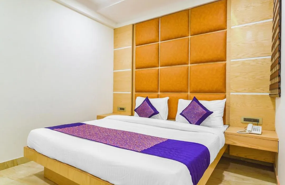 Hotel Maa Sharda-1