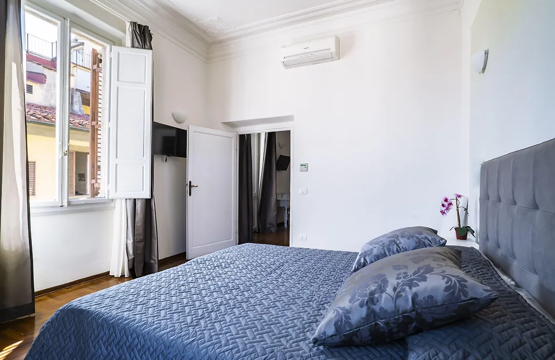 Live Florence Guest House-1
