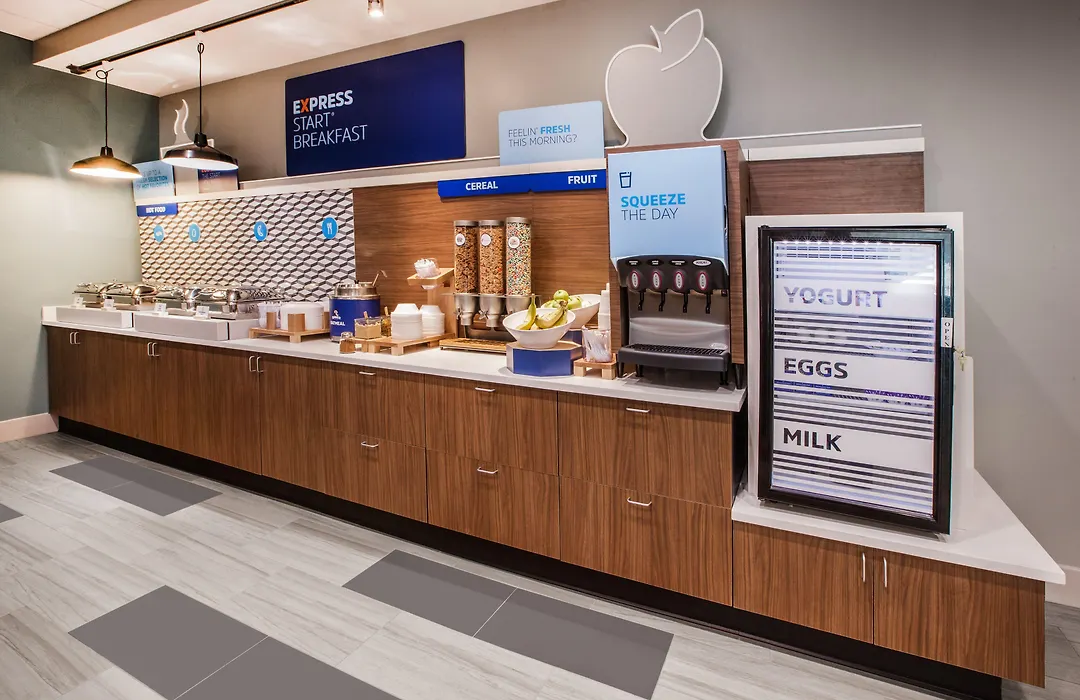 Holiday Inn Express Tallahassee-University Central By Ihg-1