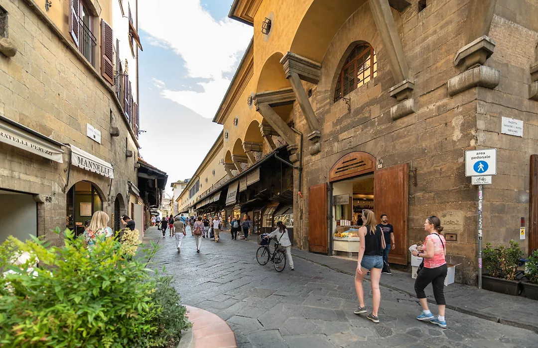 7Heaven Pontevecchio Rooms-1