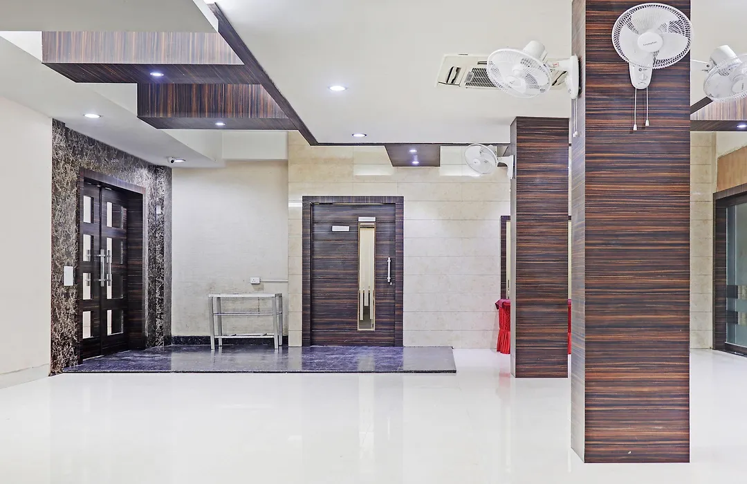 Treebo Elite City Upper Bazar-1