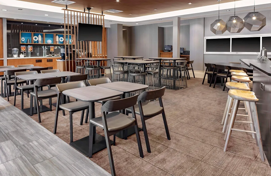 Springhill Suites By Marriott Kansas City Plaza-1
